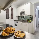 HomeAbroad Apartments - Deluxe Madrid Center